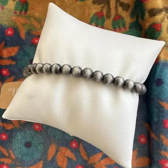 Not my First Rodeo Stretch Cowgirl Western Boho Navajo Pearl Silertone Bracelet - Picture 3 of 3